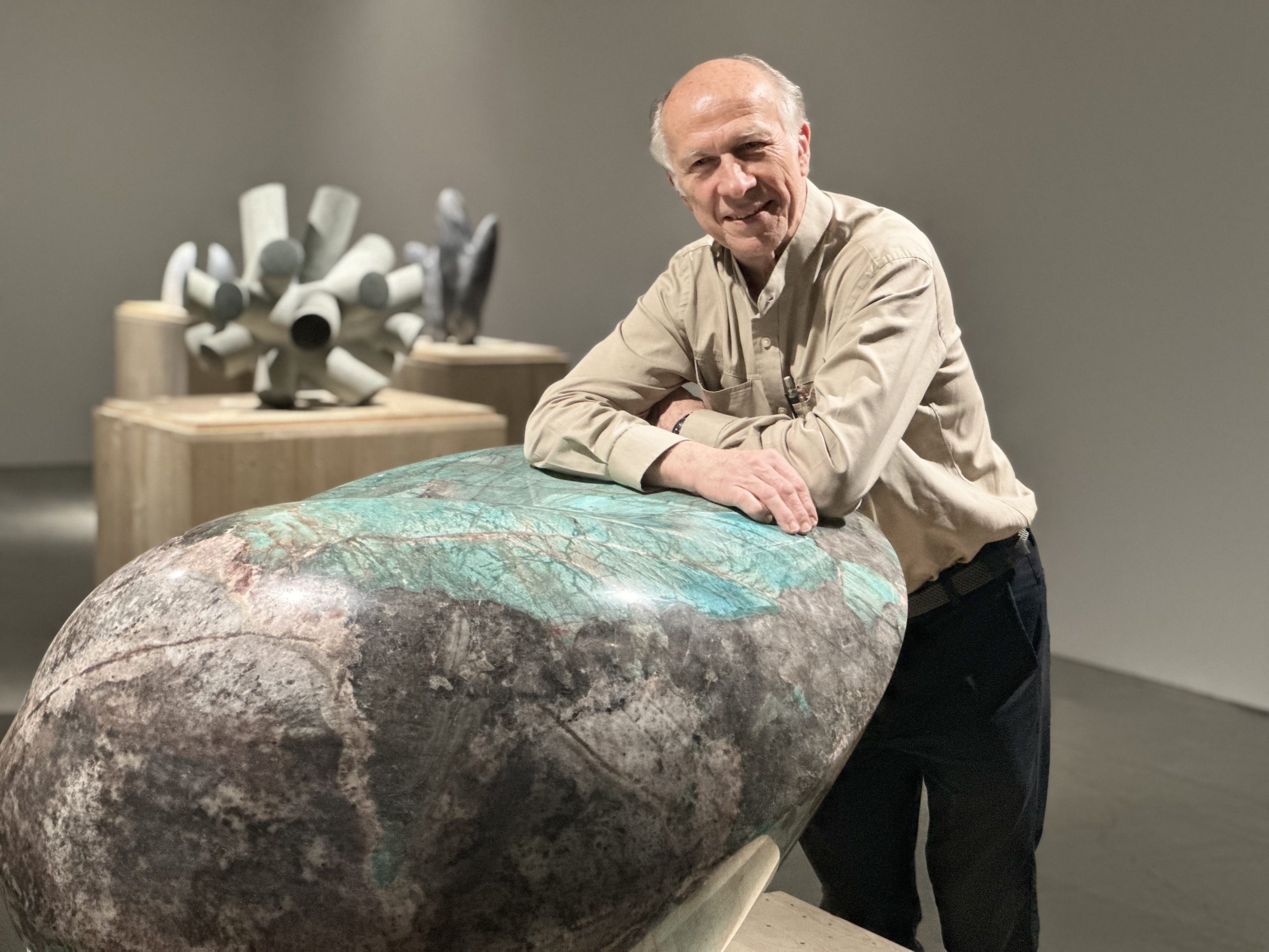 薩璨如（Cynthia Sah）和尼古拉．貝杜（Nicolas Bertoux）的雙個展「湧現」