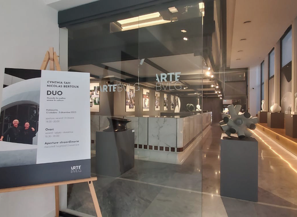 貝杜藝術代理藝術家薩璨如Cynthia Sah、尼古拉．貝杜Nicolas Bertoux，義大利卡拉拉大理石雕雕塑，大型公共藝術景觀藝術美術館雕刻典藏