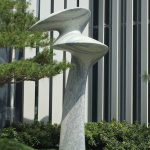 貝杜藝術代理藝術家薩璨如Cynthia Sah、尼古拉．貝杜Nicolas Bertoux，義大利卡拉拉大理石雕雕塑，大型公共藝術景觀藝術美術館雕刻典藏