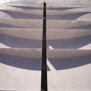 貝杜藝術代理藝術家薩璨如Cynthia Sah、尼古拉．貝杜Nicolas Bertoux，義大利卡拉拉大理石雕雕塑，大型公共藝術景觀藝術美術館雕刻典藏