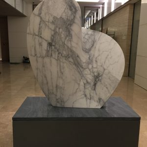 貝杜藝術代理藝術家薩璨如Cynthia Sah、尼古拉．貝杜Nicolas Bertoux，義大利卡拉拉大理石雕雕塑，大型公共藝術景觀藝術美術館雕刻典藏