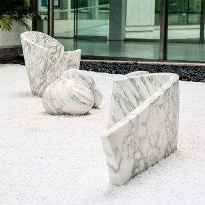 貝杜藝術代理藝術家薩璨如Cynthia Sah、尼古拉．貝杜Nicolas Bertoux，義大利卡拉拉大理石雕雕塑，大型公共藝術景觀藝術美術館雕刻典藏