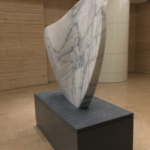 貝杜藝術代理藝術家薩璨如Cynthia Sah、尼古拉．貝杜Nicolas Bertoux，義大利卡拉拉大理石雕雕塑，大型公共藝術景觀藝術美術館雕刻典藏