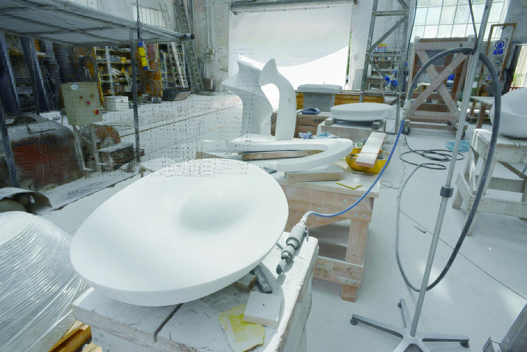 內在之庭 薩璨如個展 貝杜藝術代理藝術家薩璨如Cynthia Sah、尼古拉．貝杜Nicolas Bertoux，義大利卡拉拉大理石雕雕塑，大型公共藝術景觀藝術美術館雕刻典