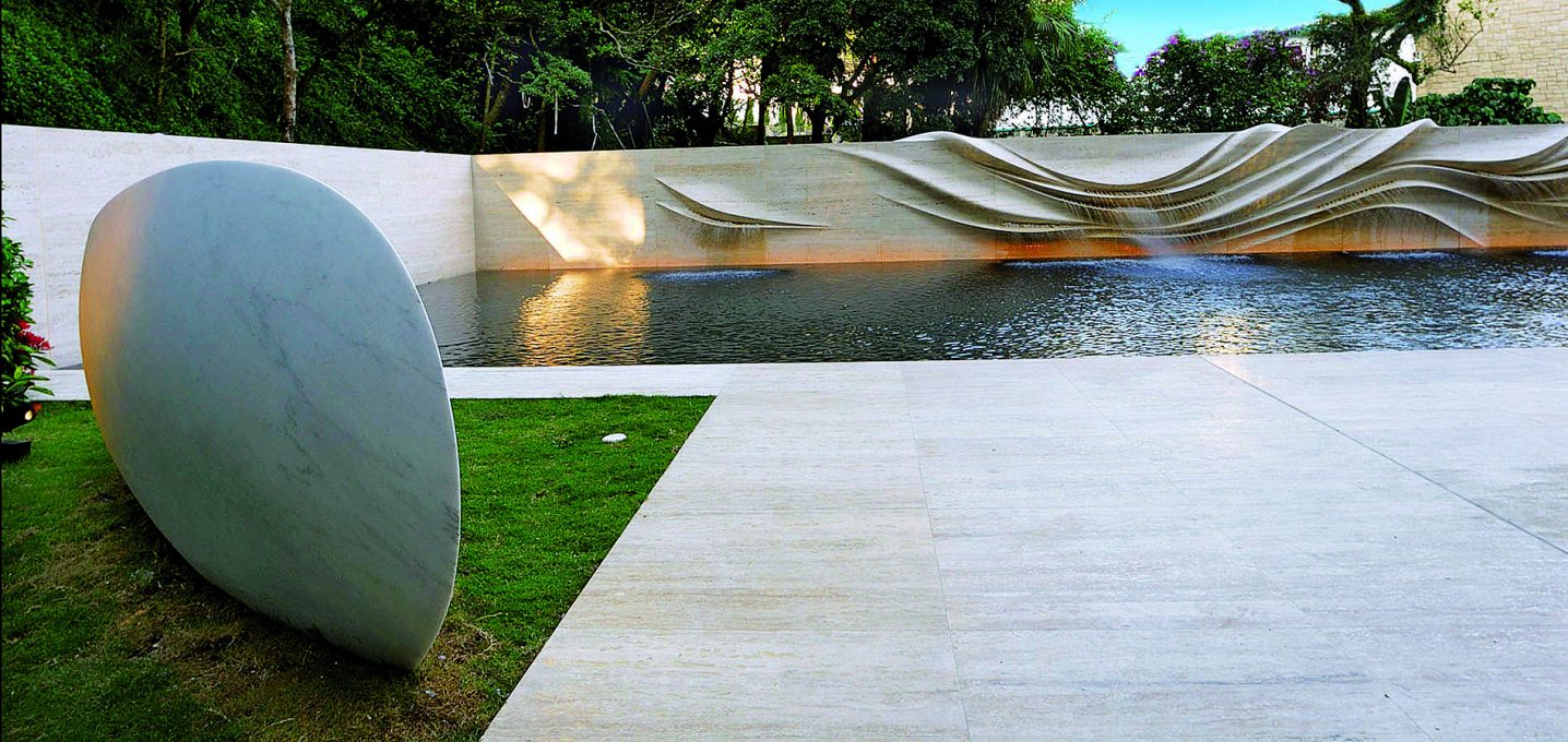 貝杜藝術代理藝術家薩璨如Cynthia Sah、尼古拉．貝杜Nicolas Bertoux，義大利卡拉拉大理石雕雕塑，大型公共藝術景觀藝術美術館雕刻典藏