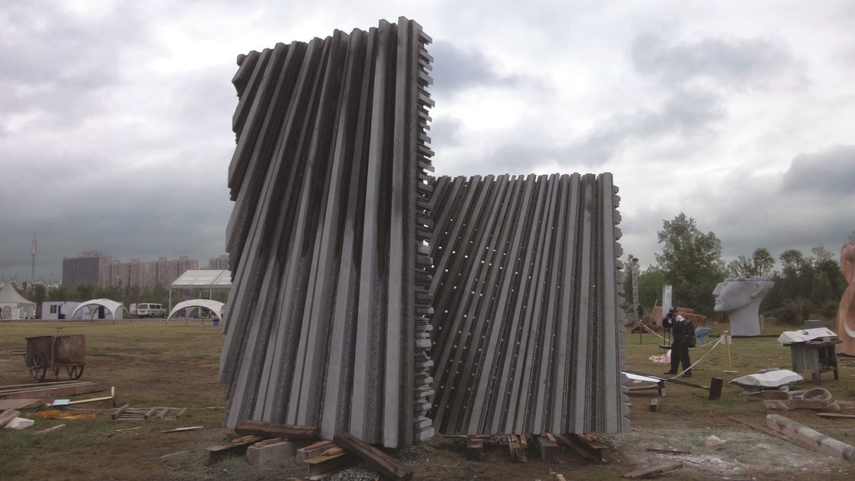 貝杜藝術代理藝術家薩璨如Cynthia Sah、尼古拉．貝杜Nicolas Bertoux，義大利卡拉拉大理石雕雕塑，大型公共藝術景觀藝術美術館雕刻典藏